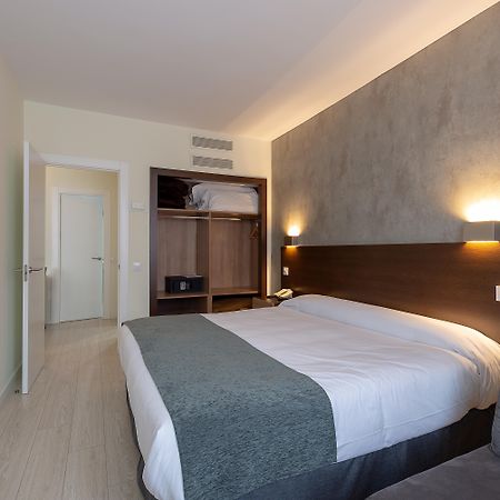 Apartamentos Recoletos Madrid Eksteriør bilde