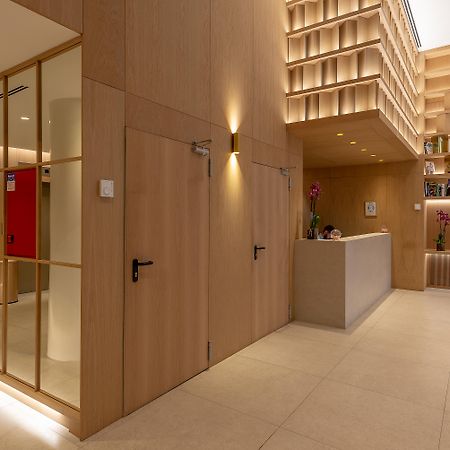 Apartamentos Recoletos Madrid Eksteriør bilde