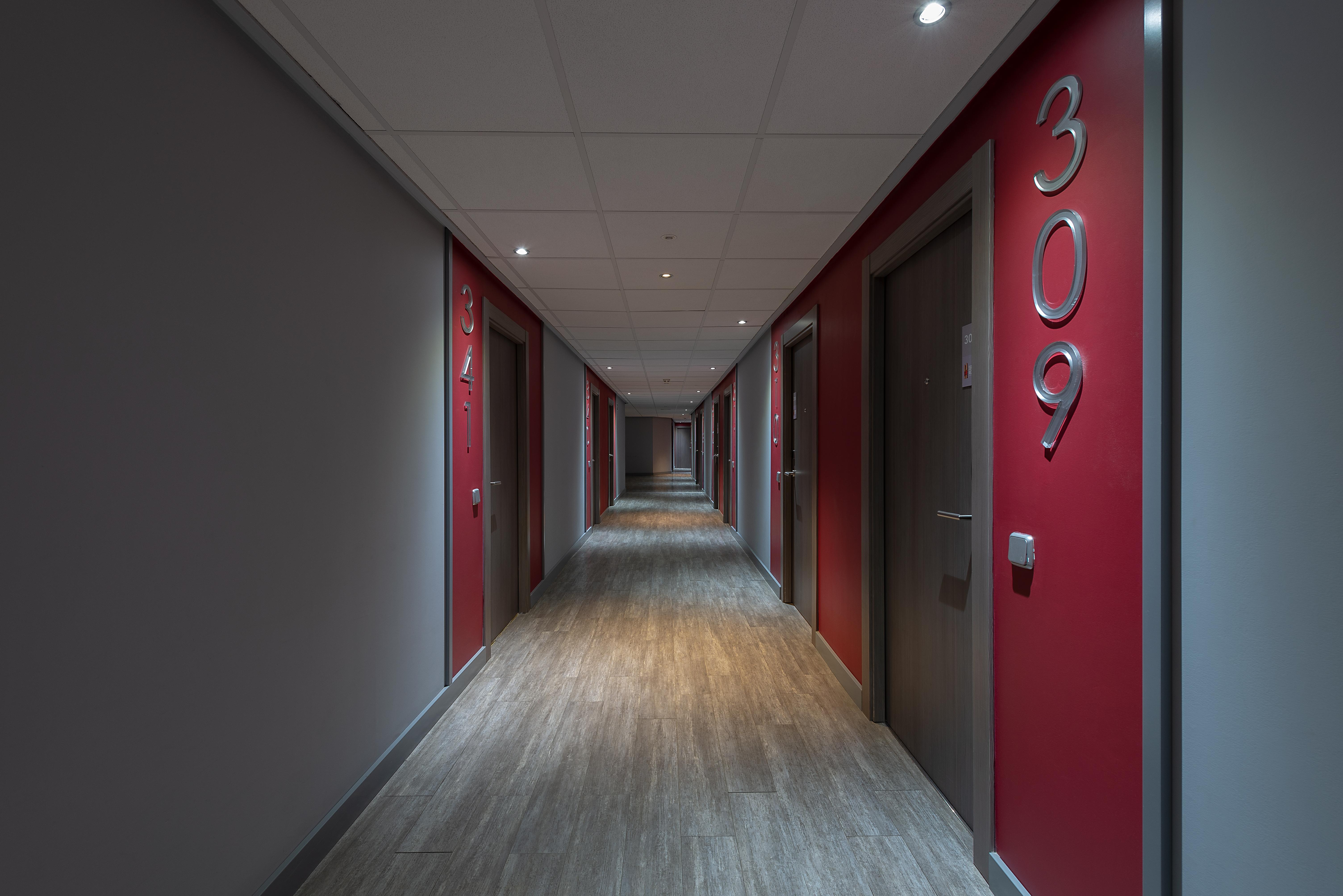 Apartamentos Recoletos Madrid Eksteriør bilde