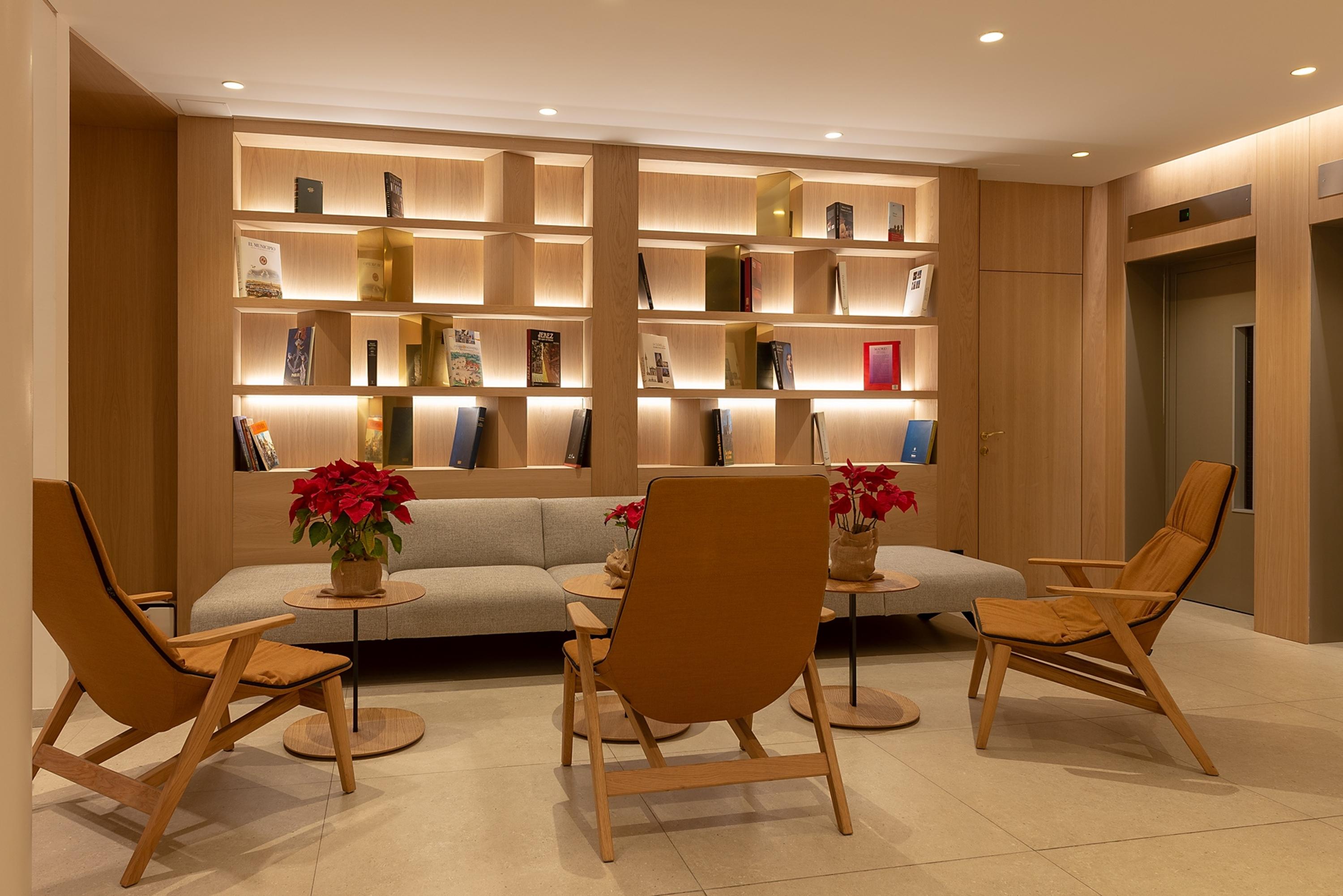 Apartamentos Recoletos Madrid Eksteriør bilde