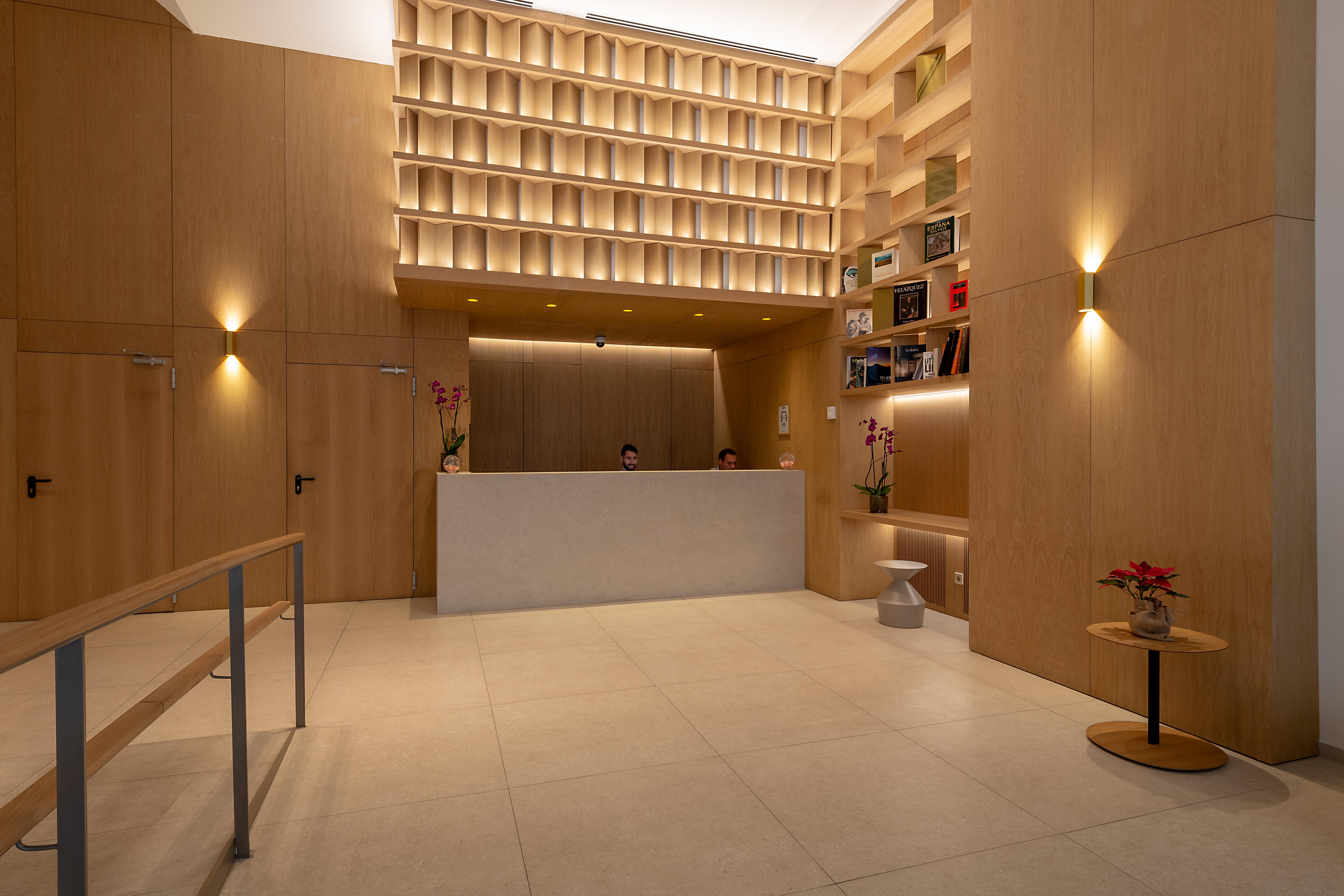 Apartamentos Recoletos Madrid Eksteriør bilde