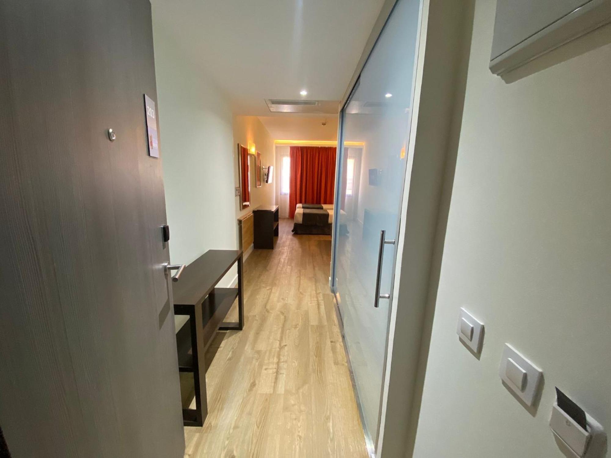Apartamentos Recoletos Madrid Eksteriør bilde