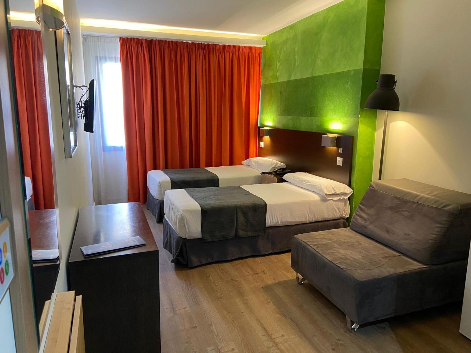 Apartamentos Recoletos Madrid Eksteriør bilde