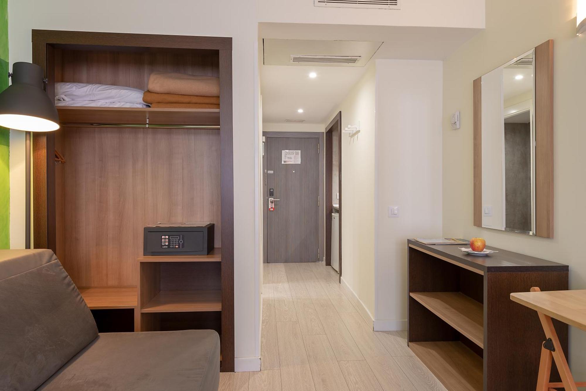 Apartamentos Recoletos Madrid Rom bilde