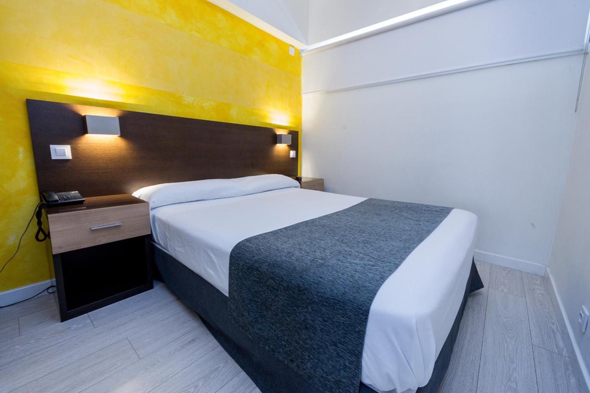 Apartamentos Recoletos Madrid Eksteriør bilde