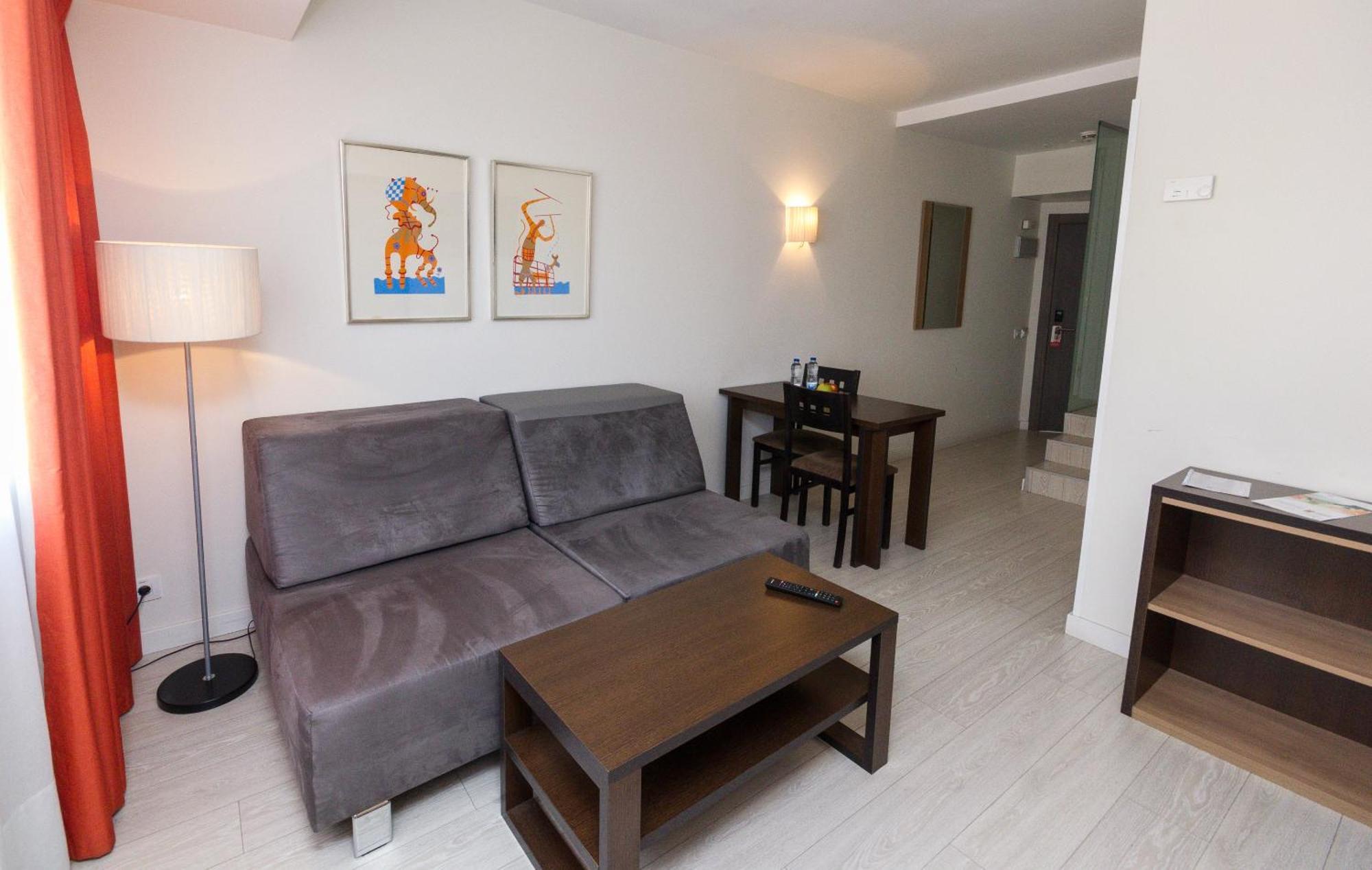 Apartamentos Recoletos Madrid Eksteriør bilde